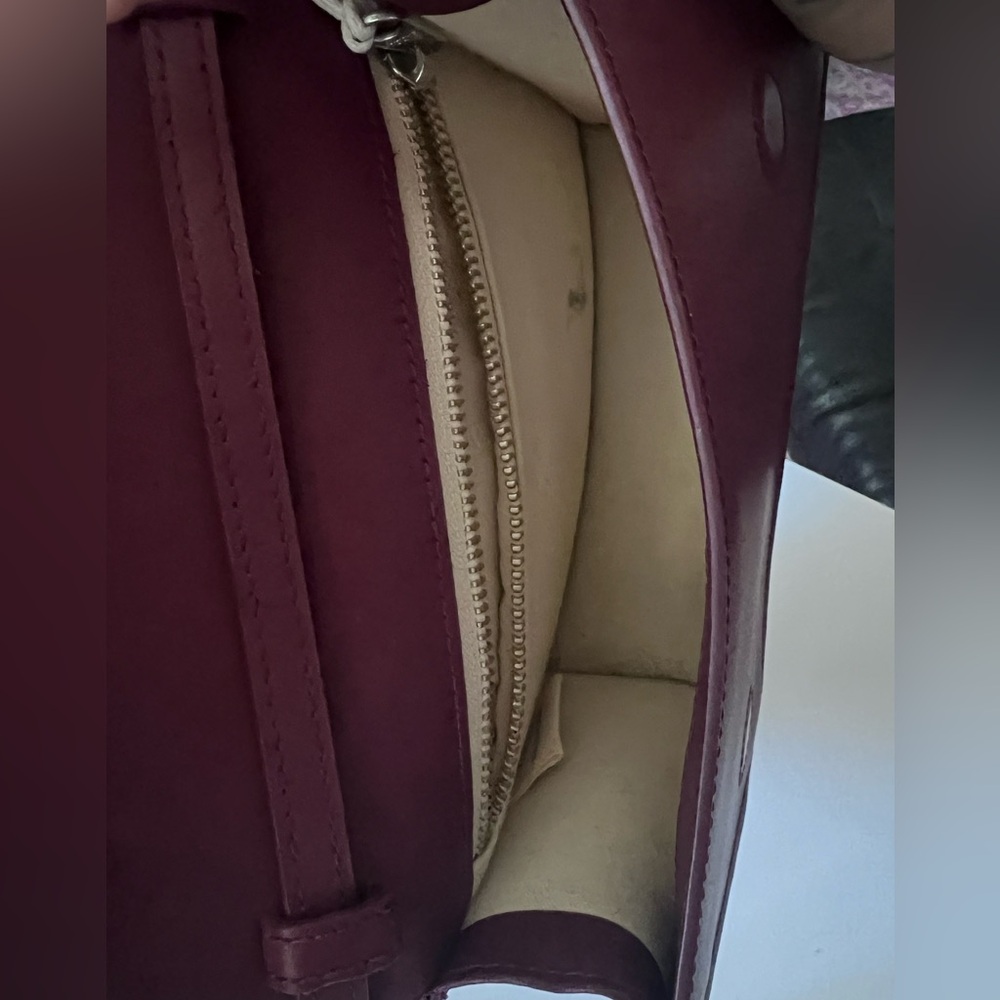 BAGGU Small Structured Leather Bag - Cranberry - image 10